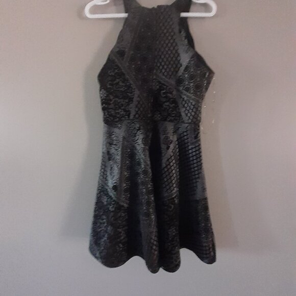 Textured black and dark silver Dress. - Picture 4 of 5